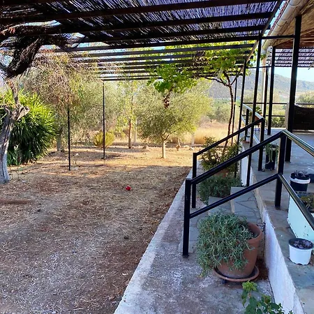 Comfortable House With Sea And Mountain View In Ermioni