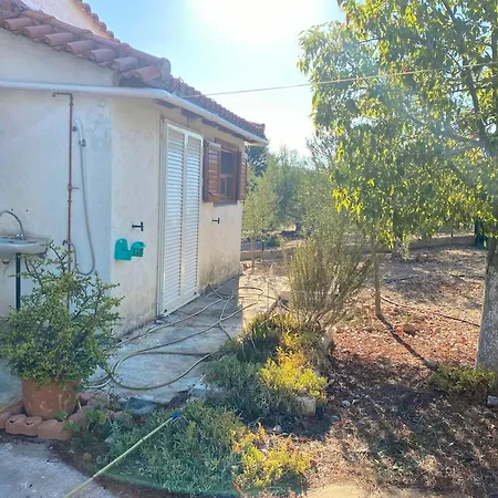 Comfortable House With Sea And Mountain View In Dom wakacyjny Ermioni